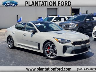 Used 2018 Kia Stinger GT1 image 1