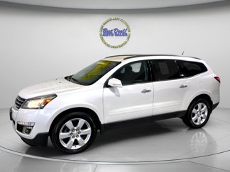 Used 2016 Chevrolet Traverse LT w/ Style and Technology Package image 1