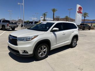 Certified 2015 Toyota Highlander Plus image 1