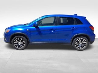 Used 2018 Mitsubishi Outlander Sport LE image 1