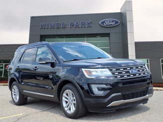 Certified 2017 Ford Explorer XLT w/ Equipment Group 202A image 1
