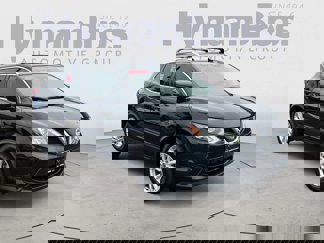 Used 2019 Nissan Rogue Sport SV image 1