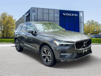 Certified 2022 Volvo XC60 B5 Momentum image 1