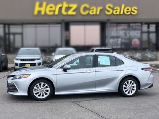 Used 2023 Toyota Camry LE image 1