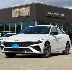 New 2025 Hyundai Elantra Sport image 1