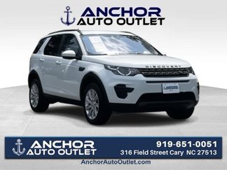 Used 2018 Land Rover Discovery Sport SE image 1
