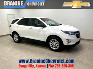 Used 2021 Chevrolet Equinox LS w/ LS Convenience Package image 1
