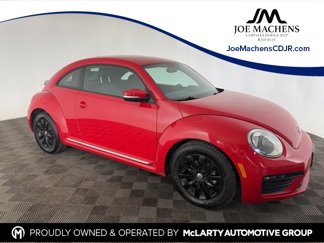 Used 2019 Volkswagen Beetle 2.0T S image 1