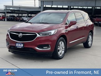 Used 2018 Buick Enclave Essence image 1