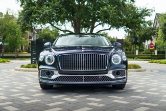 Used 2020 Bentley Flying Spur W12 image 1