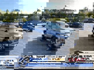 New 2025 Chevrolet Equinox LT w/ Safety and Technology Package image 1