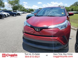 Used 2019 Toyota C-HR XLE image 1