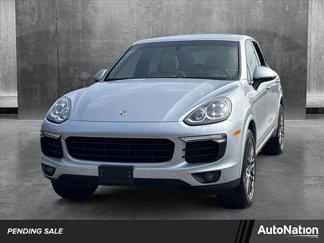 Used 2017 Porsche Cayenne Platinum Edition image 1