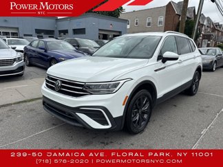 Used 2022 Volkswagen Tiguan SE image 1