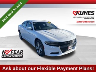 Used 2022 Dodge Charger SXT image 1