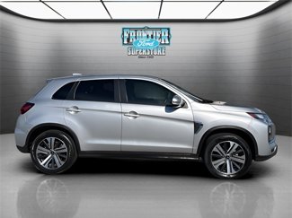 Used 2022 Mitsubishi Outlander Sport SE image 1