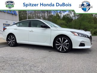 Used 2021 Nissan Altima 2.5 SR w/ SR Premium Package image 1