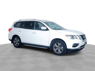 Used 2019 Nissan Pathfinder S image 1