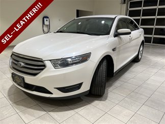 Used 2016 Ford Taurus SEL w/ Equipment Group 201A image 1