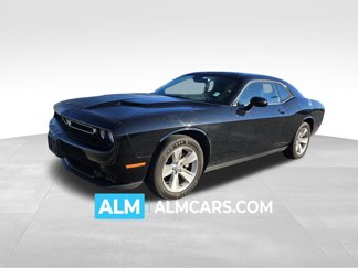 Used 2023 Dodge Challenger SXT image 1