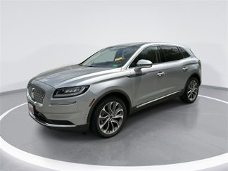 Used 2022 Lincoln Nautilus Reserve w/ Equipment Group 201A image 1