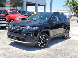 Used 2022 Jeep Compass Limited image 1