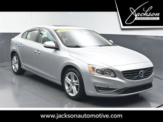 Used 2015 Volvo S60 T5 Premier image 1