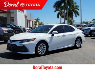 Used 2024 Toyota Camry LE image 1