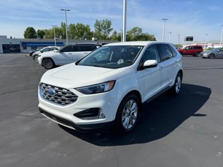 Used 2022 Ford Edge Titanium image 1