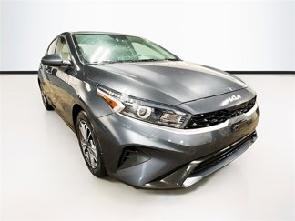 Used 2023 Kia Forte LXS image 1