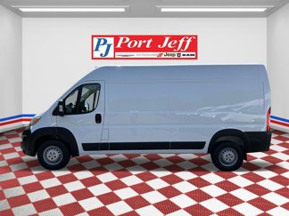 New 2024 RAM ProMaster 2500 w/ Convenience Group image 1
