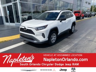 Used 2020 Toyota RAV4 LE image 1