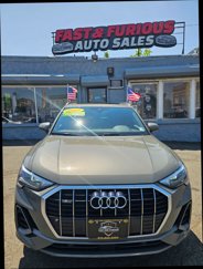 Used 2021 Audi Q3 2.0T Premium w/ Convenience Package image 1