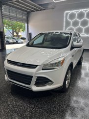 Used 2014 Ford Escape SE image 1