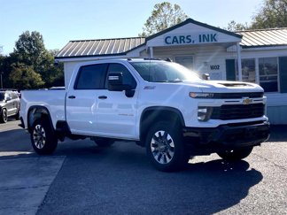 Used 2024 Chevrolet Silverado 2500 Custom w/ Custom Value Package image 1