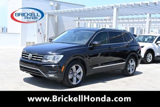 Used 2021 Volkswagen Tiguan SEL image 1