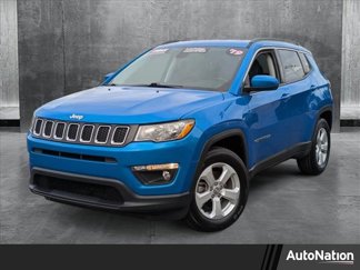 Used 2019 Jeep Compass Latitude image 1