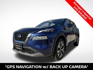 Used 2021 Nissan Rogue SV image 1