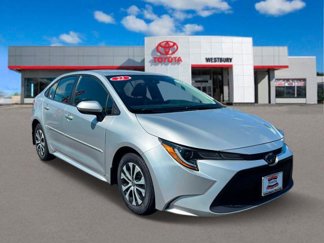 Certified 2022 Toyota Corolla LE image 1