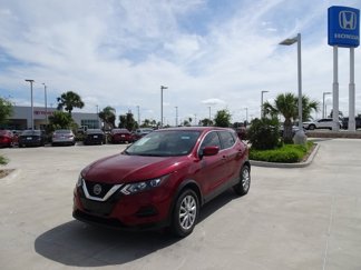 Used 2020 Nissan Rogue Sport S w/ Appearance Package image 1