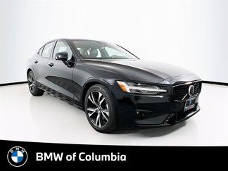 Used 2024 Volvo S60 B5 Core image 1