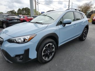 Used 2023 Subaru Crosstrek 2.0i Premium image 1