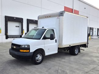 Used 2018 Chevrolet Express 3500 w/ Driver Convenience Package image 1