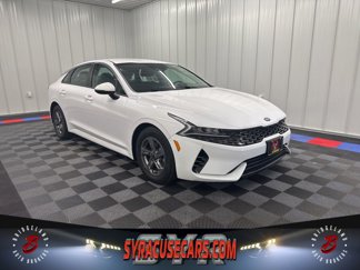 Used 2021 Kia K5 LXS image 1