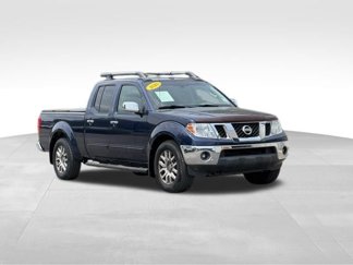 Used 2010 Nissan Frontier LE w/ LE Value Truck Pkg image 1