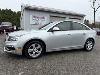 Used 2016 Chevrolet Cruze LT image 1