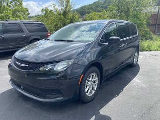 Used 2023 Chrysler Voyager LX image 1