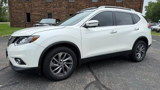 Used 2016 Nissan Rogue SL w/ SL Premium Package image 1
