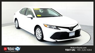 Used 2020 Toyota Camry LE image 1
