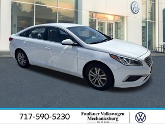 Used 2017 Hyundai Sonata SE image 1